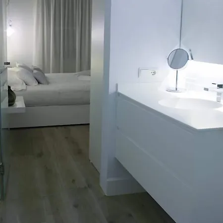Hotel Roca Nou 3*