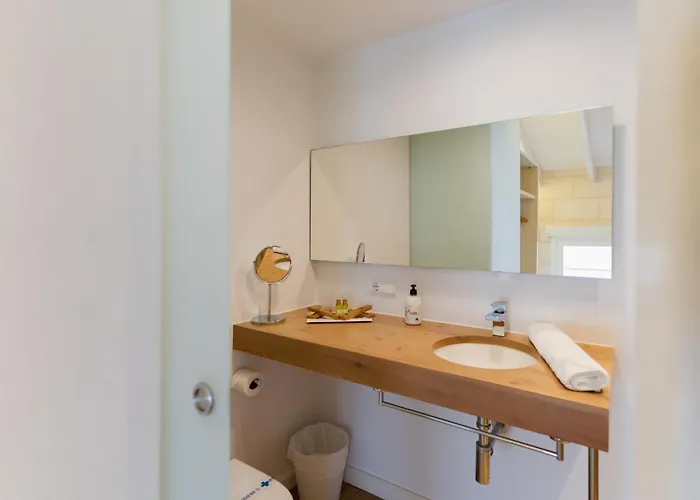 ホテル Roca Nou マオー